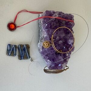 Purple Amethyst Crystal with Jewelry Set